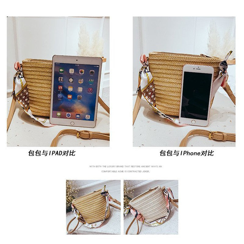 IELGY Straw shoulder slung portable beach vacation weave bucket bag