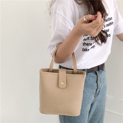 IELGY Versatile Bucket PU One shoulder Crossbody Simple Black Women's bag Portable