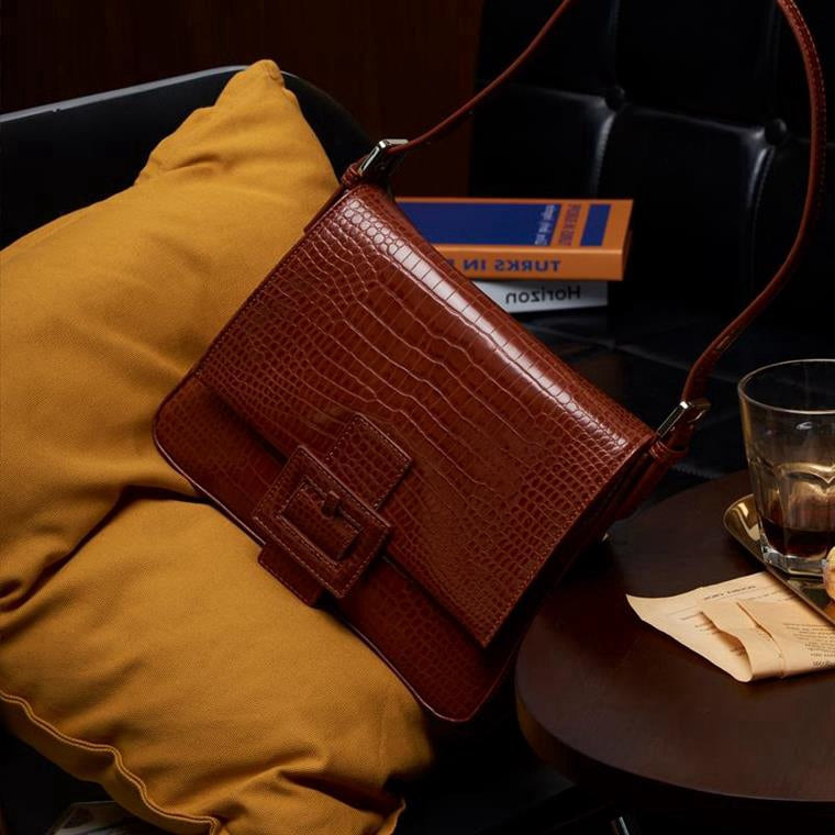 IELGY Retro hand-held shoulder bag French style middle age intellectual crocodile pattern underarm bag