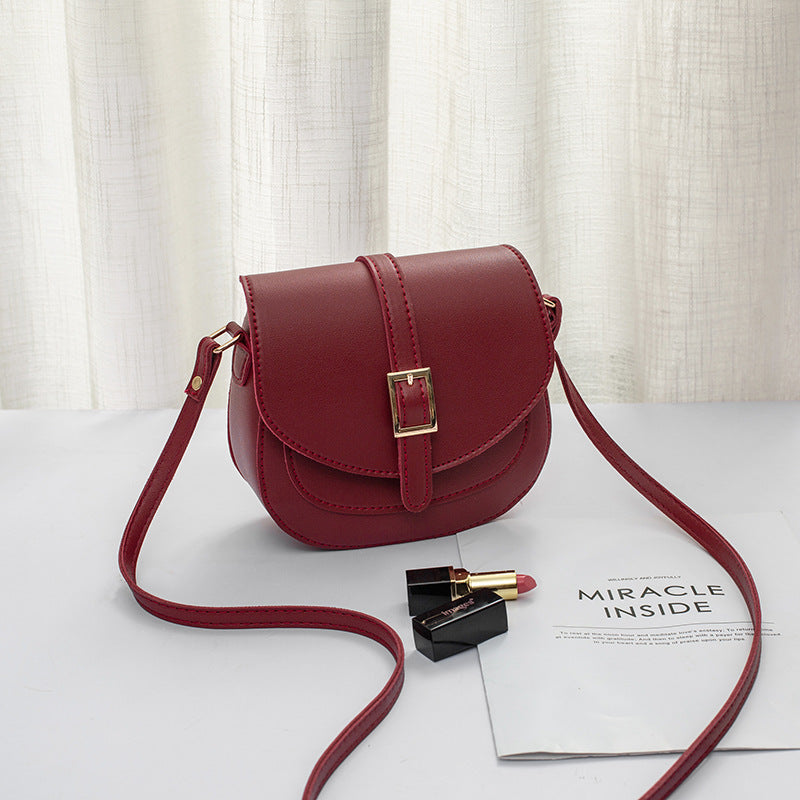 IELGY Fashion Women's bag Mobile phone Saddle Japanese and Korean All-match Black 4 colors Diagonal One shoulder Trendy