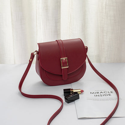 IELGY Fashion Women's bag Mobile phone Saddle Japanese and Korean All-match Black 4 colors Diagonal One shoulder Trendy