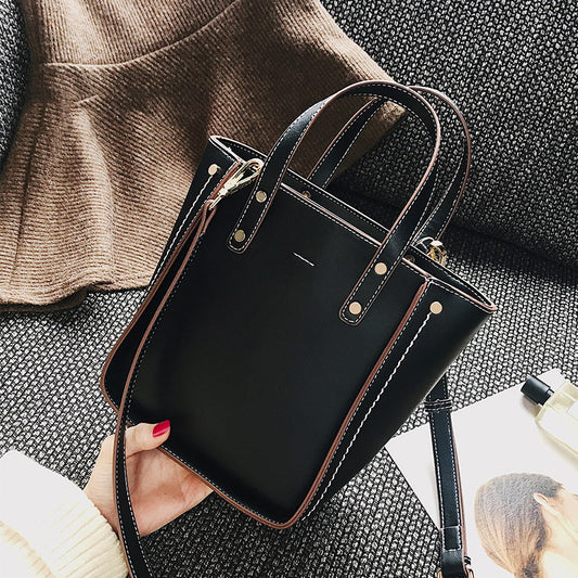 IELGY bucket Atmosphere street shoot rivet Handbag black Messenger Bag Small New Trendy Fashion