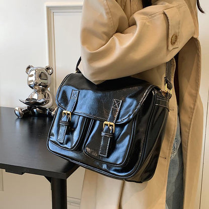 IELGY women's british style solid color retro messenger small square bag