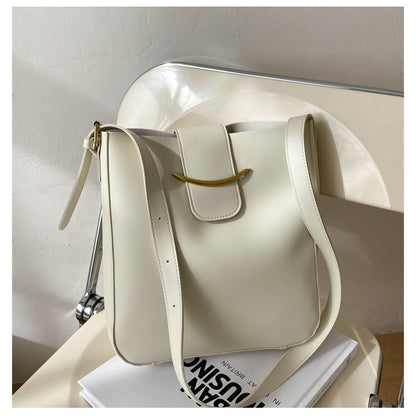 IELGY Spot Korean version of the large-capacity shoulder bag