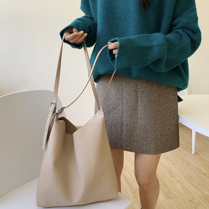 IELGY Tote bag Korean version of ulzzang handbags shoulder bag large capacity high sense