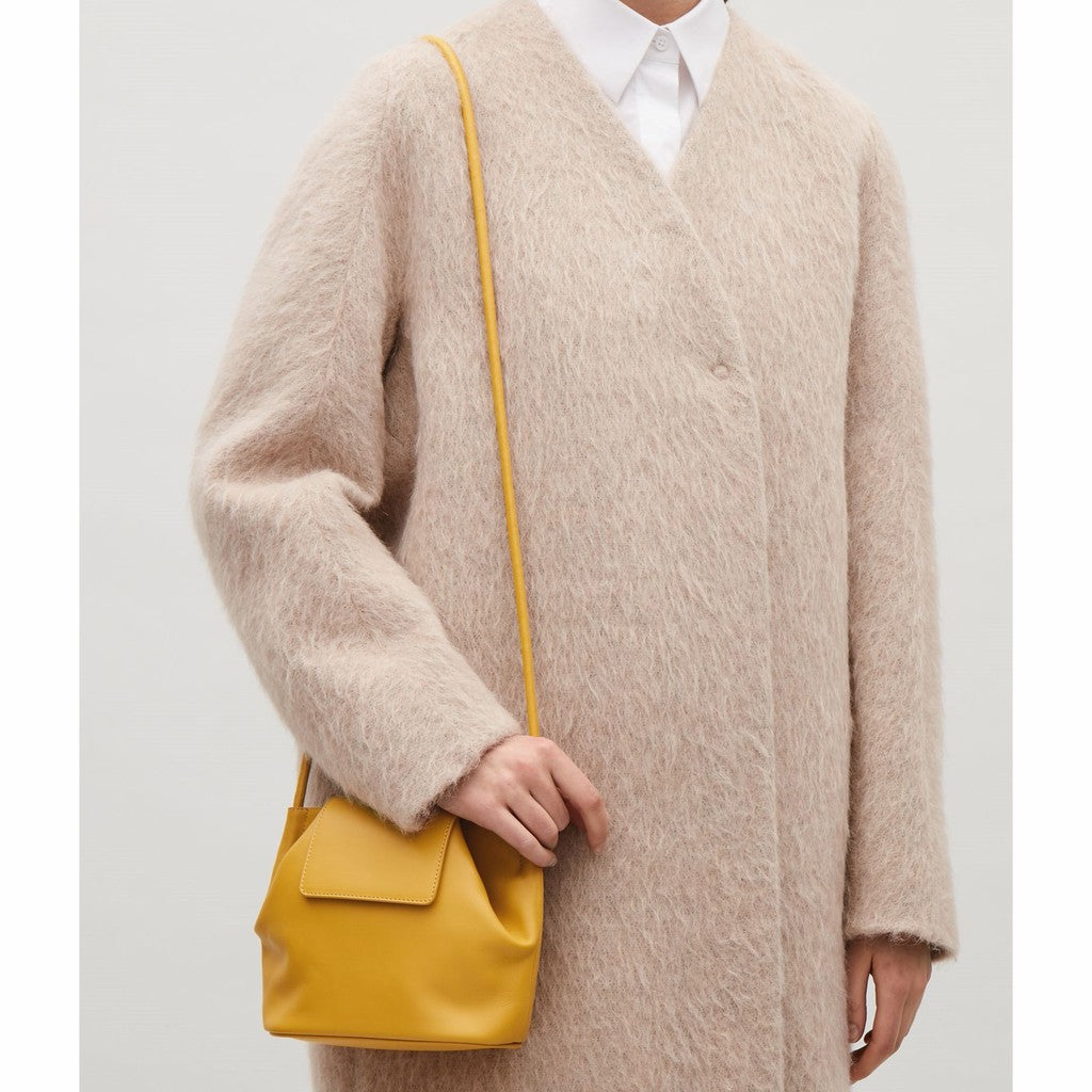 IELGY Niche Design Yellow Shoulder Messenger Bag