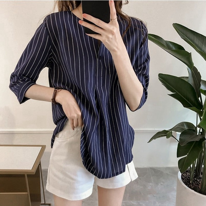 IELGY Leaked clavicle striped cropped sleeve top Han Fan student ins super fire shirt autumn