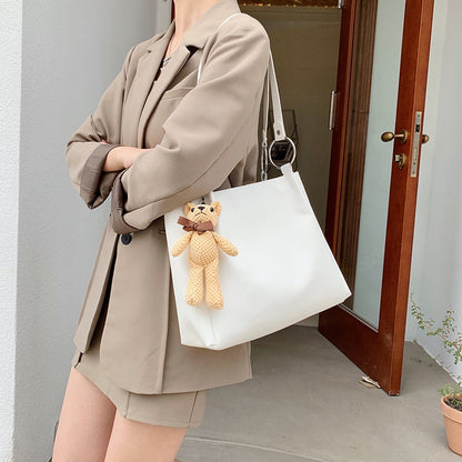 IELGY Metal Ring Simple Large Capacity One-shoulder Tote Bag