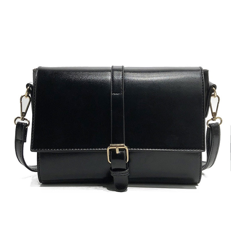 IELGY Korean version of solid color simple retro messenger small square bag
