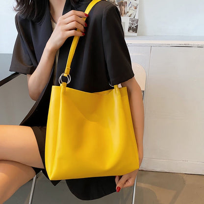 IELGY solid color Korean large-capacity fashion tote bag all-match in class