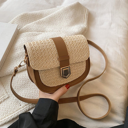 Fashion simple small fresh one shoulder messenger bag Western style saddle bag