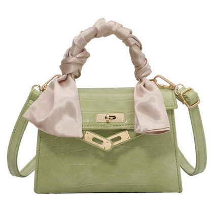 IELGY Bamboo Handbag Crocodile Locked Shoulder Bag Women's Bag