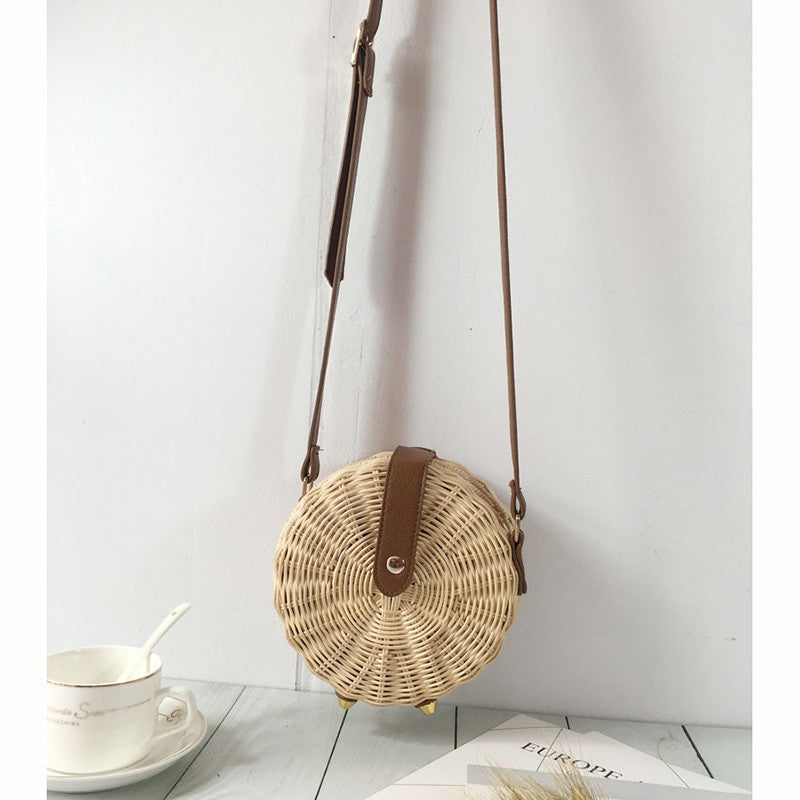 IELGY Handmade round shoulder bag Rattan beach crossbody bag