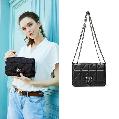 IELGY one shoulder Small soft fashion rhombus ins chain black all-match classic elegance messenger bag