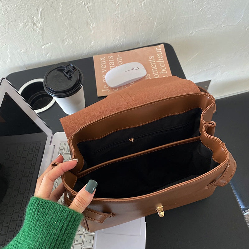 IELGY tote bag women's soft leather large capacity fashion retro flip commuter bag