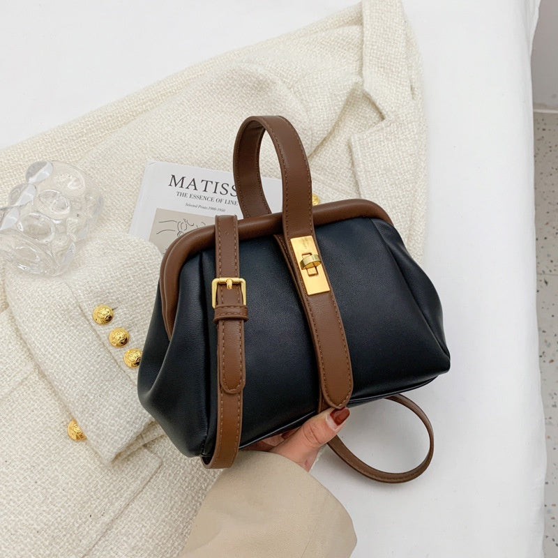 IELGY Women's korean style simple contrast color clip messenger bag