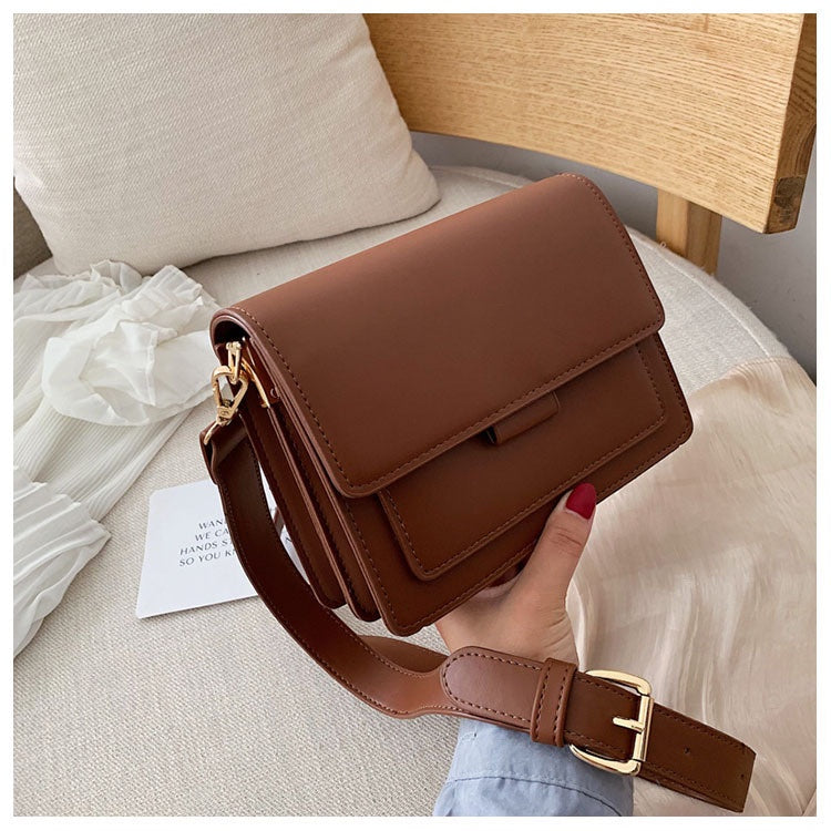 IELGY Bags Western-style women's bags Trendy Korean texture messenger bag Simple fashion solid color small square bag