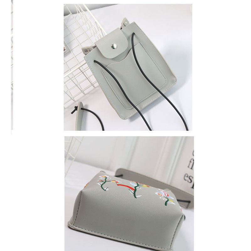 IELGY Mini embroidered bucket bag shoulder bag