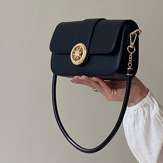 IELGY French retro pearl chain armpit bag texture all-match Western-style one-shoulder messenger bag