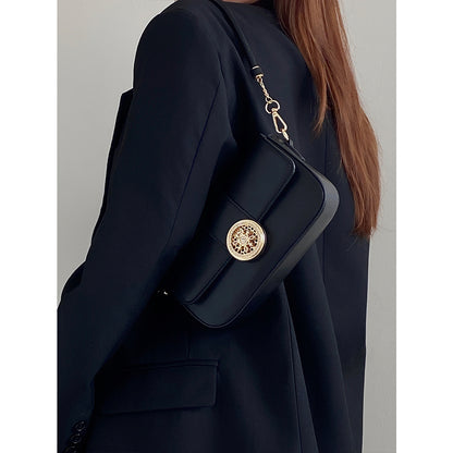 IELGY French retro pearl chain armpit bag texture all-match Western-style one-shoulder messenger bag