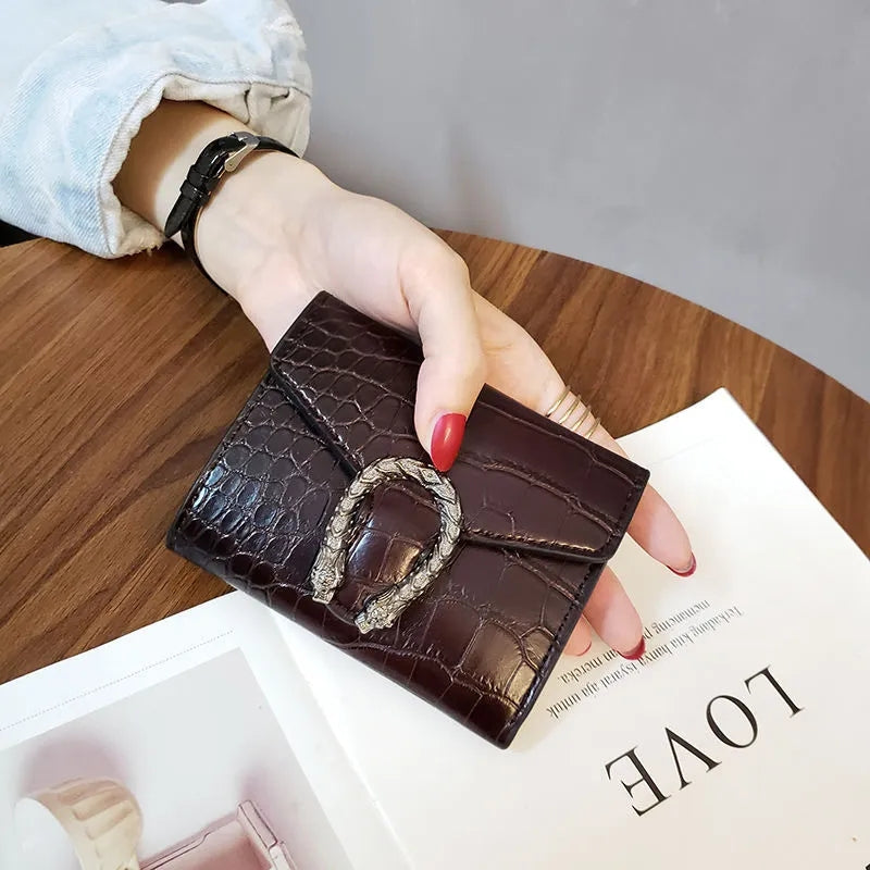 Ielgy Simple Women's Short Wallet
