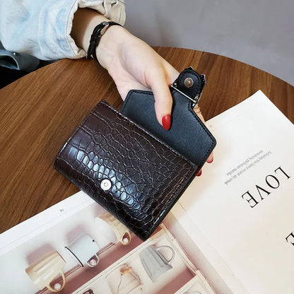 Ielgy Simple Women's Short Wallet