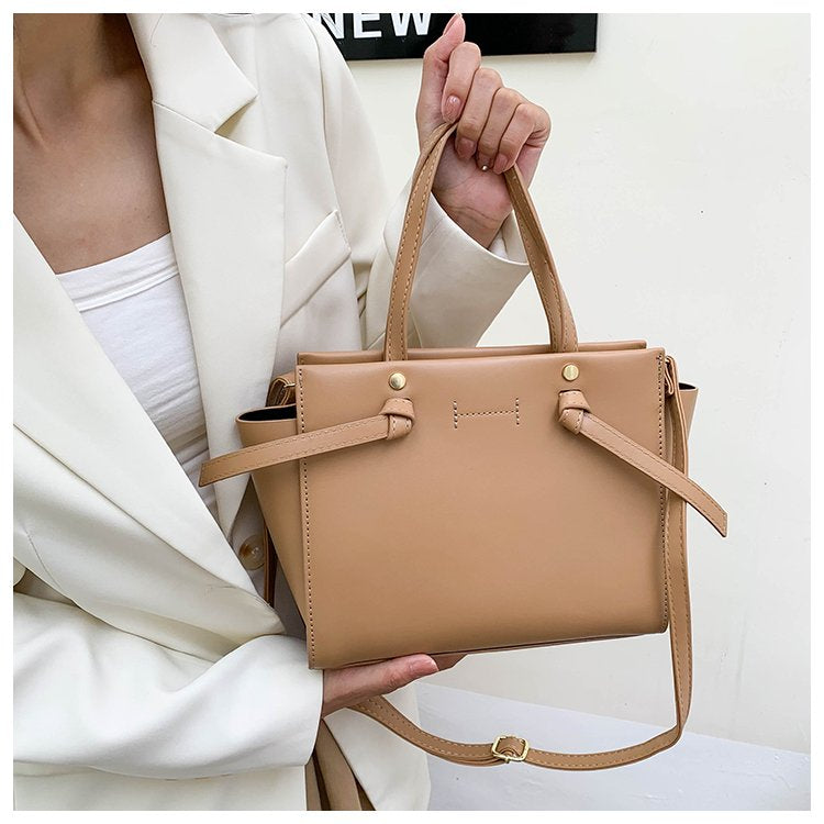 IELGY french simple design texture solid color temperament shoulder bag women