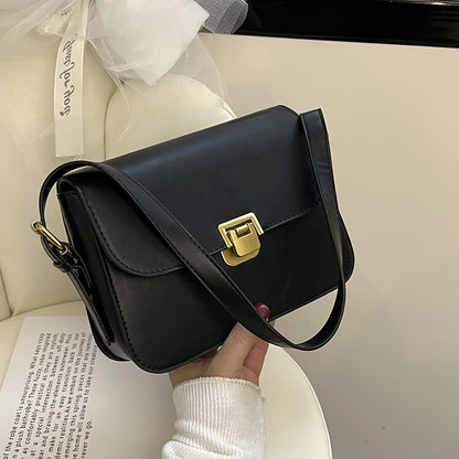 IELGY PU one-shoulder messenger bag versatile Retro bag