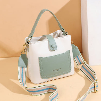 IELGY women's large-capacity fashion wide shoulder strap crossbody bag