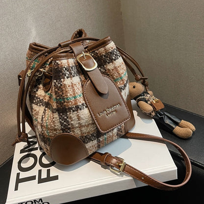IELGY women's vintage drawstring wide shoulder strap bucket messenger bag