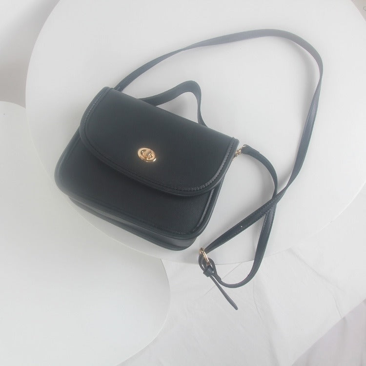 IELGY One shoulder Fashion Retro Black Simple Crossbody Women's bag Lock Portable