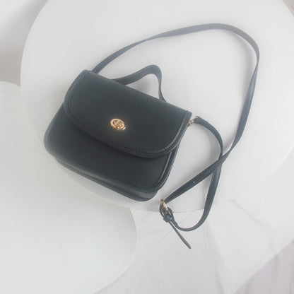 IELGY One shoulder Fashion Retro Black Simple Crossbody Women's bag Lock Portable