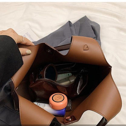 Ielgy Red Casual Bag Fashion Shoulder Bag Large Capacity Commuter Tote Bag