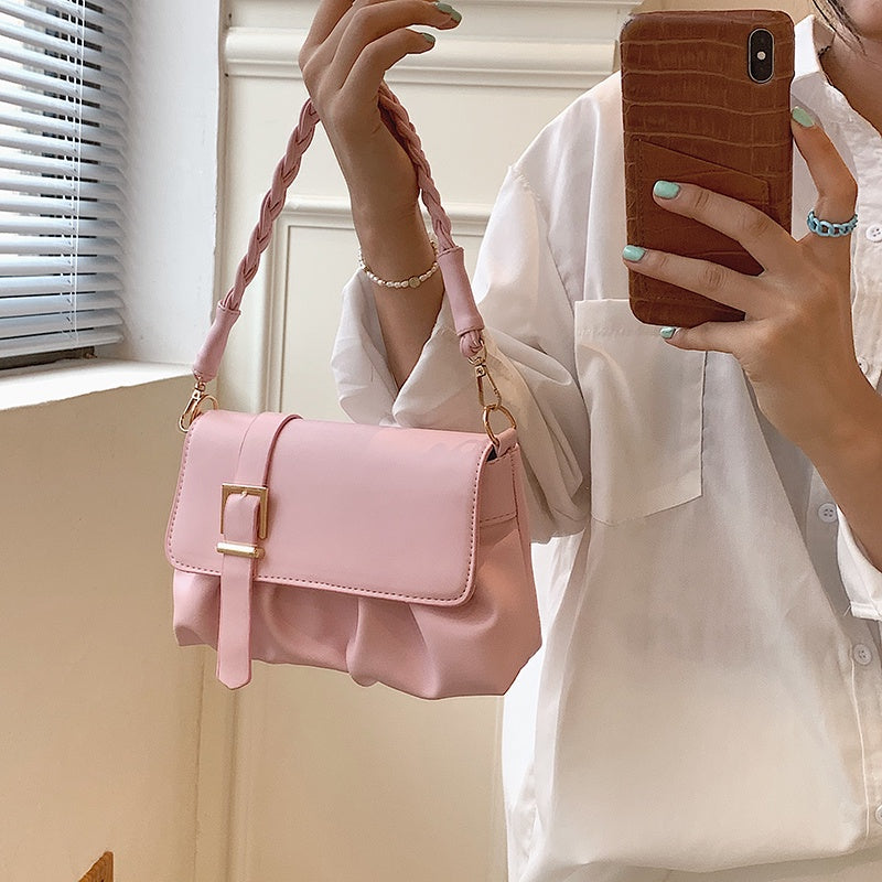 IELGY Pop Bag Girl Fashion StilettO Bag Summer Hundred InS Niche Shoulder UnderarM Bag