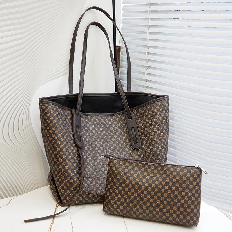 IELGY ladies fashion retro temperament printing large-capacity shoulder bag