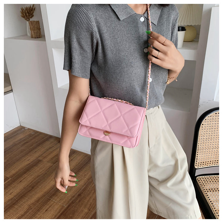 IELGY Women's bag fashion casual versatile chain rhombus PU crossbody black one shoulder