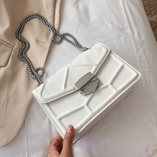 IELGY small square bag Korean version fashion chain fashion trend small fresh outing Lingge female bag all-match handbag one-shoulder messenger bag chain bag