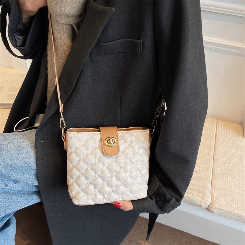 IELGY Vintage parcel shoulder diagonal package