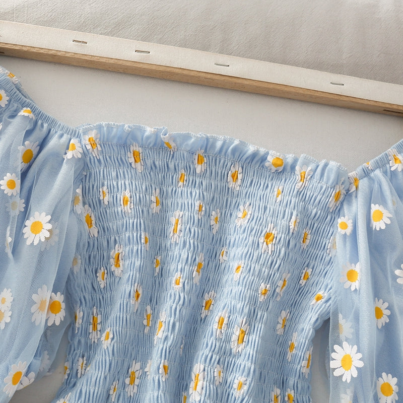 IELGY Little said chrysanthemum short sleeve women's puff sleeve shirt