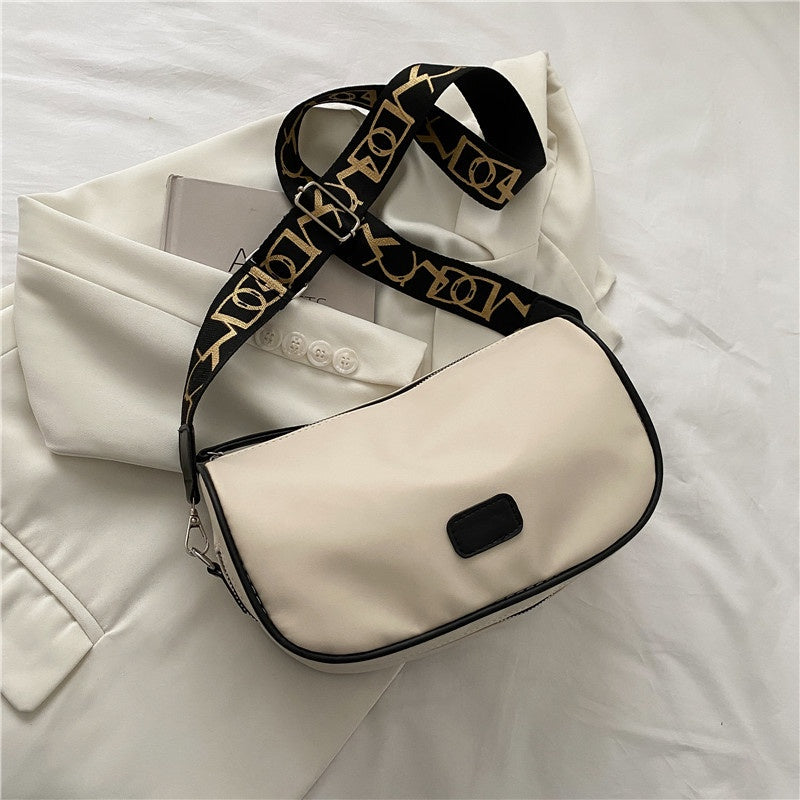 IELGY Women's light casual messenger small square bag