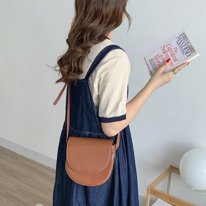 IELGY Simple Retro Solid Color Saddle Crossbody Korean Ladies