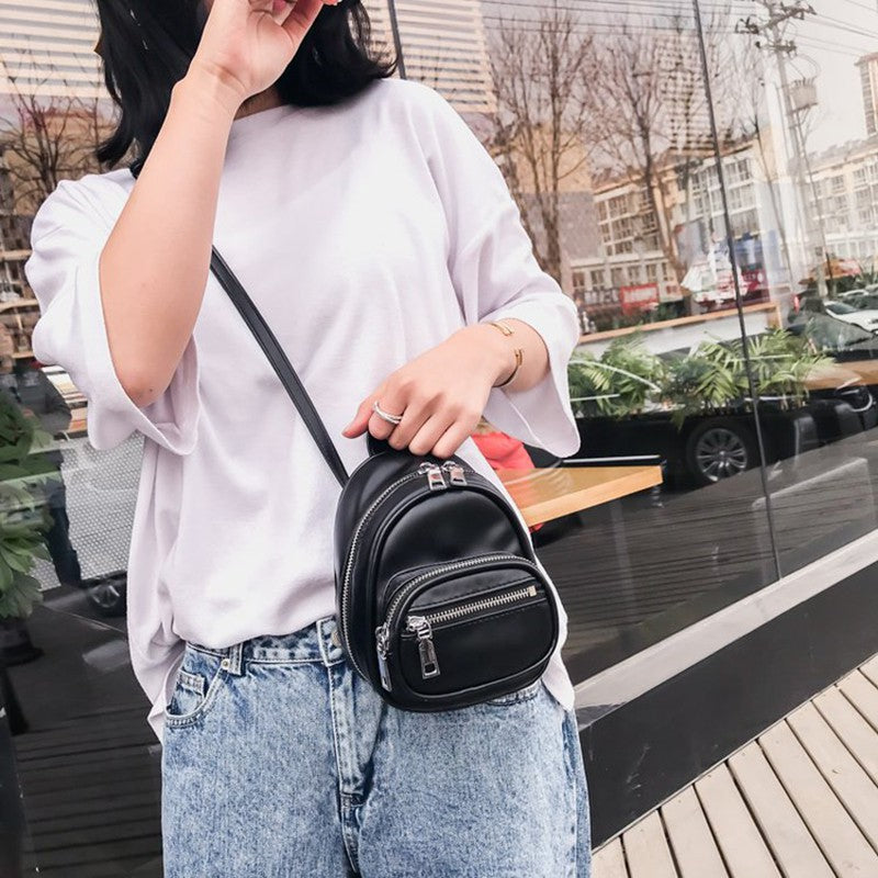 IELGY PU shoulder bag female slung portable iron chain small bag purse