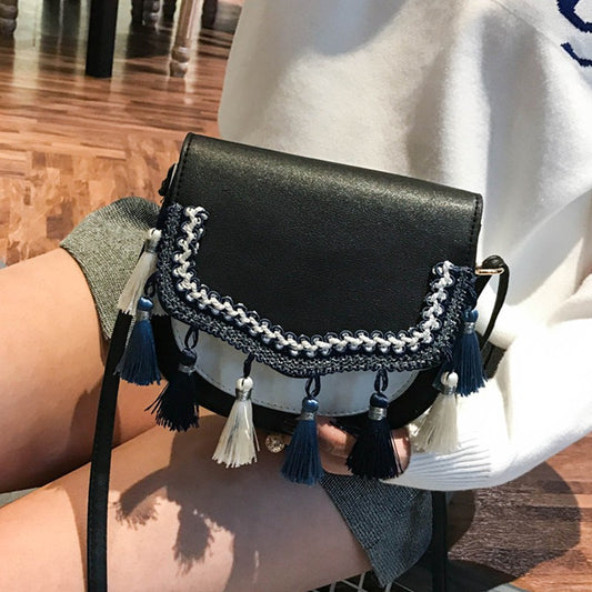 IELGY Fashion tassel small bag Korean ethnic style hit color shoulder bag diagonal small square bag