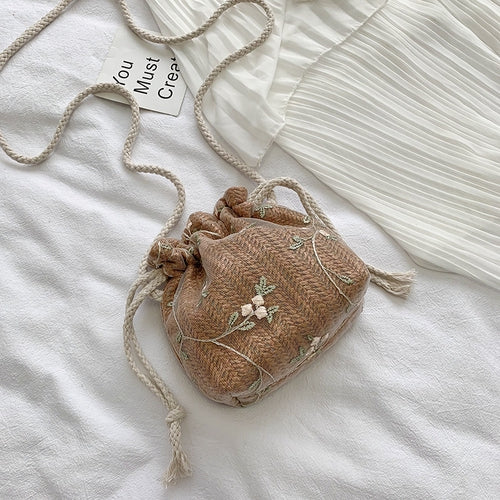 IELGY Messenger bag women's versatile ins fashion bucket bag trend