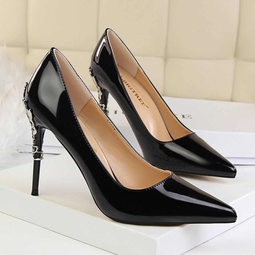 IELGY Fashionable sexy women's shoes with metal heel, stiletto heel, patent pumps
