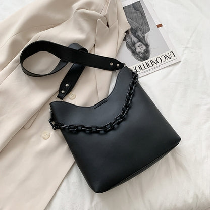 IELGY Popular bags women's large capacity shoulder bags tide chic chain messenger bag