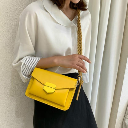 IELGY simple shoulder bag female wild ins messenger bag fashion small square bag