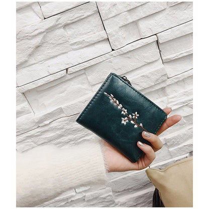 IELGY Vintage ladies short embroidered zip wallet