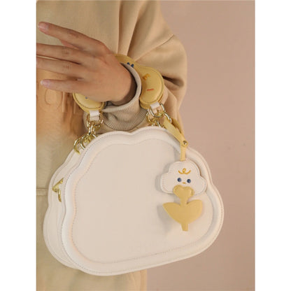 IELGY Niche all-match cream cloud cute messenger women's bag