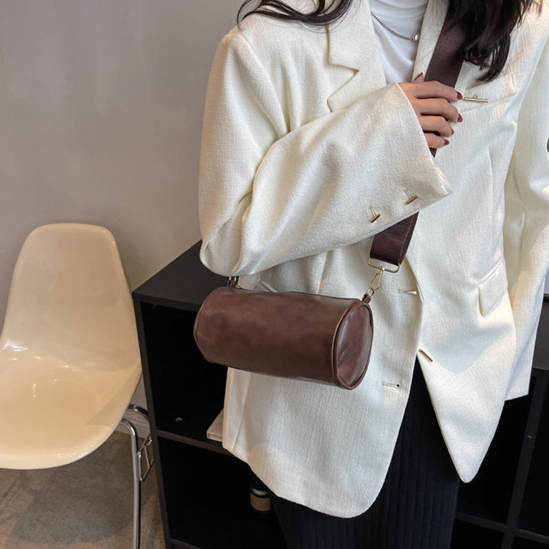 IELGY cylindrical shoulder bag simple personality casual solid color